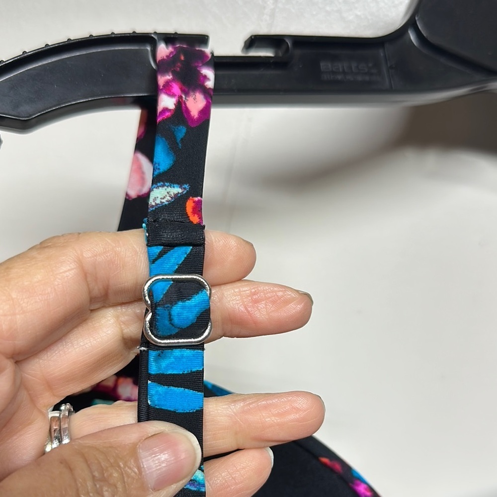 Black and Blue Swim Tankini Top - Picture 5 of 7